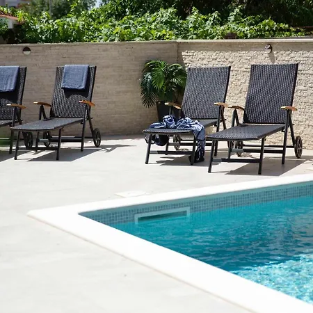 Mery Διαμέρισμα